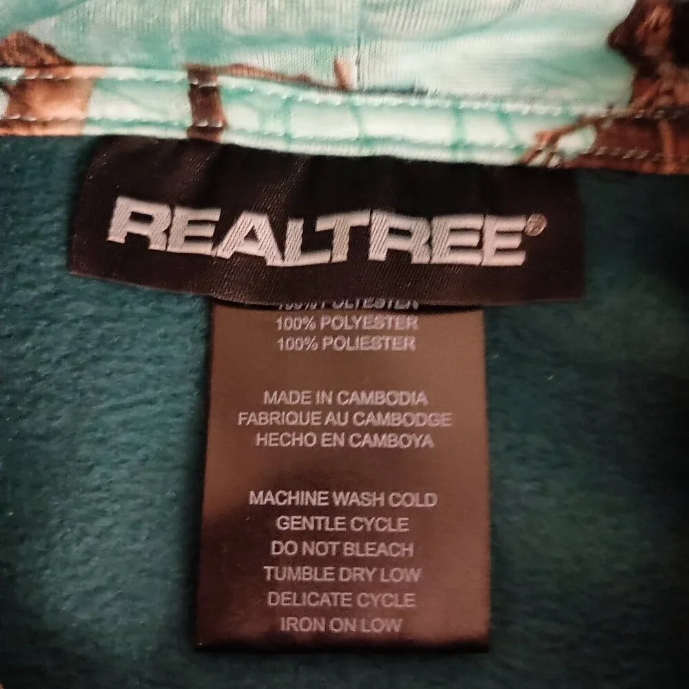 Realtree Women’s Green Camo Accent Hoodie Sweatshirt Kangaroo Pocket Size M NWT - Picture 8 of 16